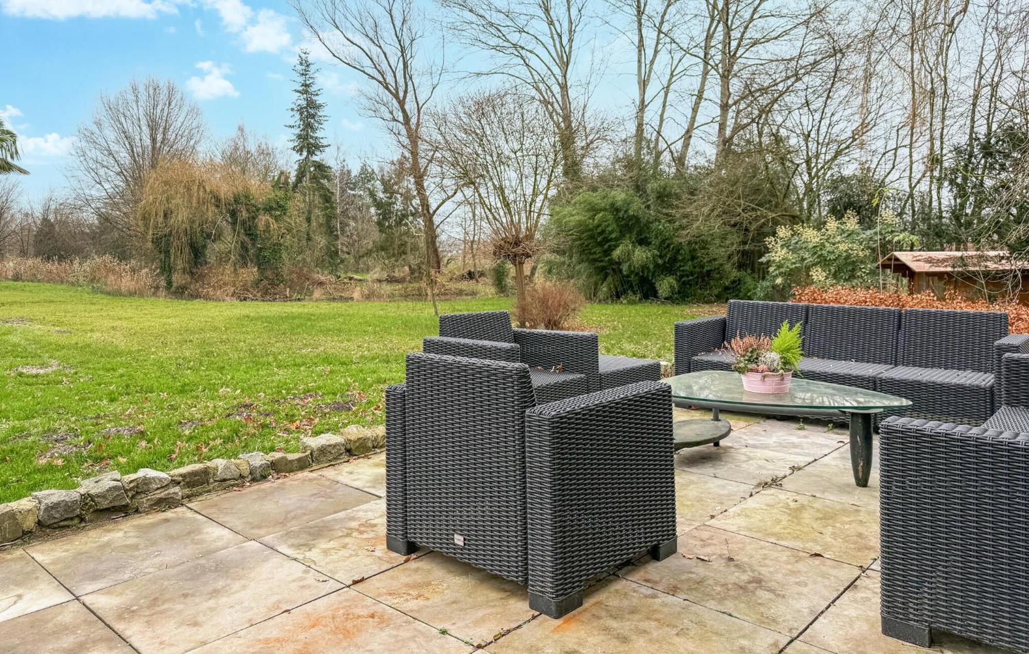 Beautiful Home In Son En Breugel With House A Panoramic View Buitenkant foto